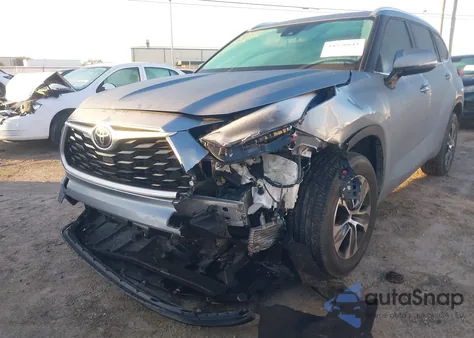 2021 Toyota Highlander Xle из США, поврежденный, VIN 5TDGZRAH7MS081286